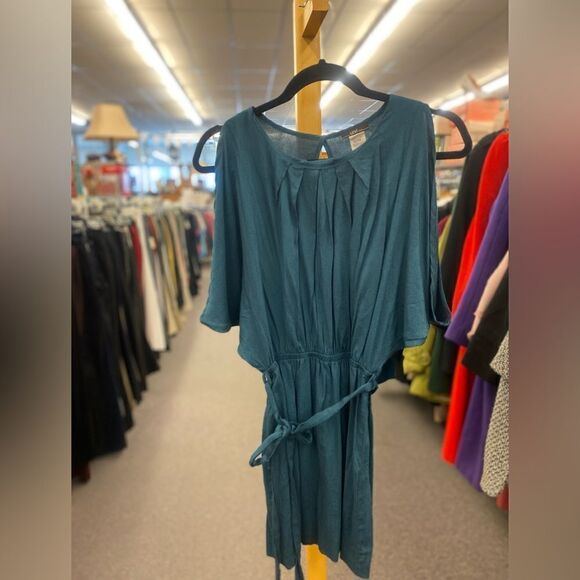 Unit ladies Small Green Tunic Blouse - Picture 2 of 4